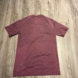 Men’s Lululemon Shirt XS